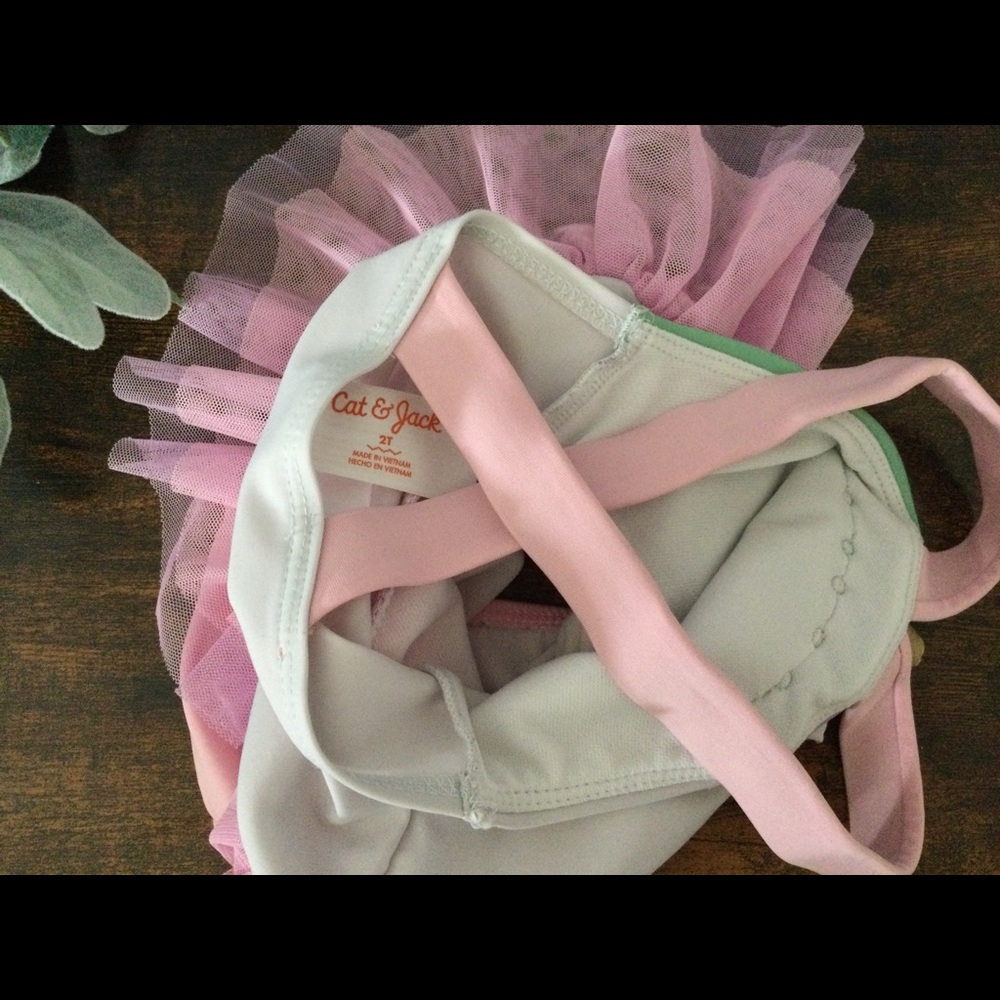 Bathing suit - Picture 4 of 5